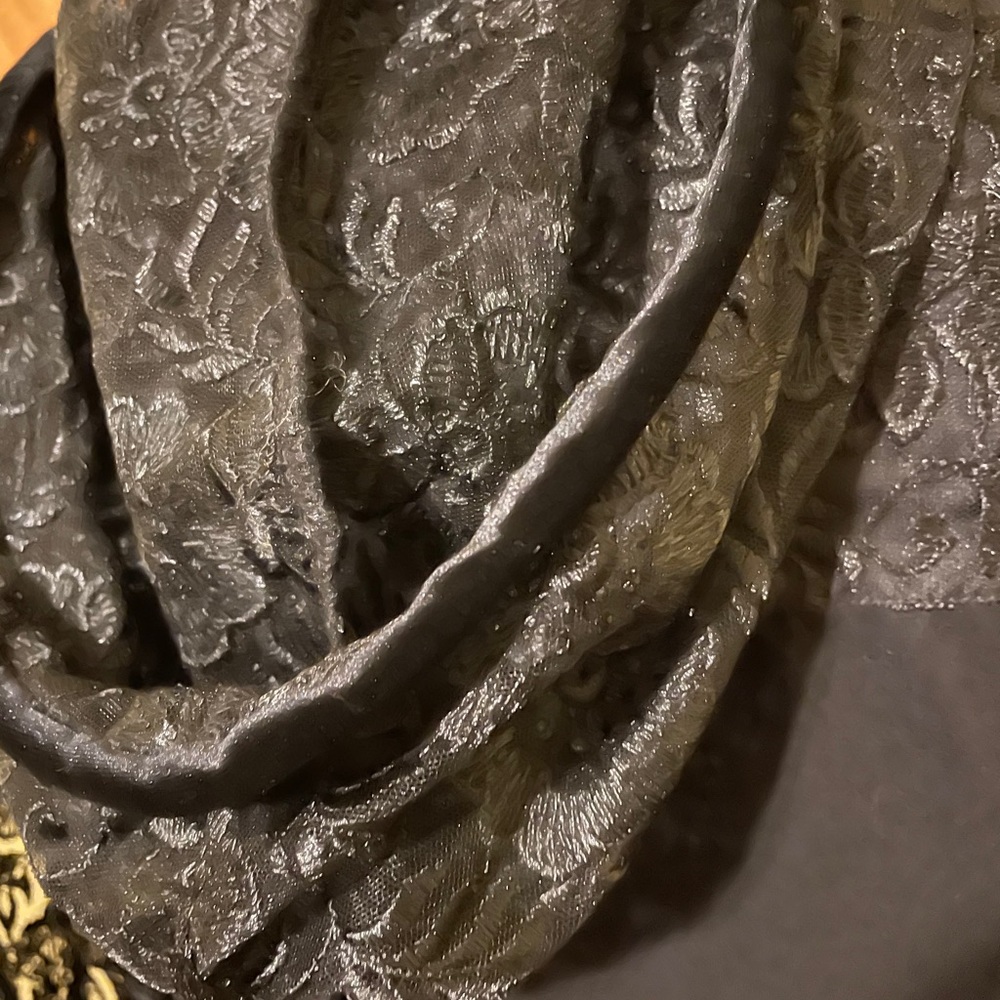 Surya Beautiful Black lace jacket with hood (OLCC)💕 - Picture 4 of 7